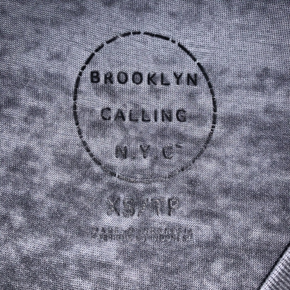 Long Tee - Picture 2 of 3